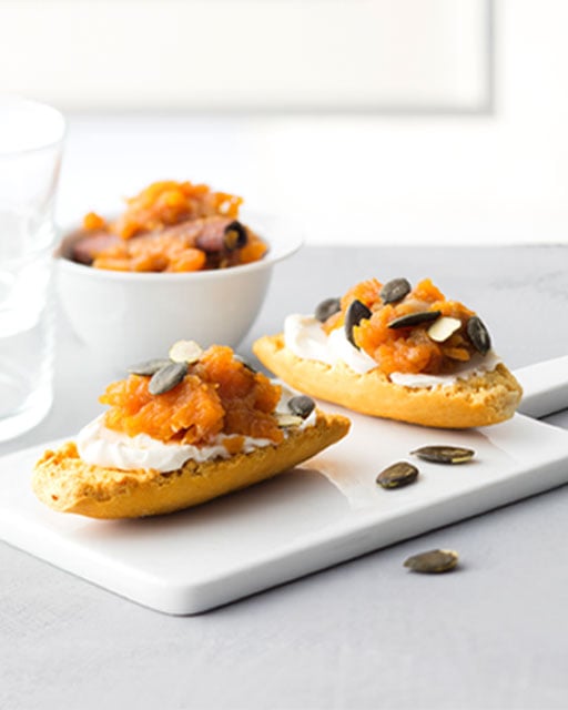 KRISPROLLS with pumpkin chutney - image